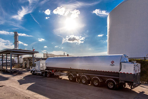 camion transportant du gaz